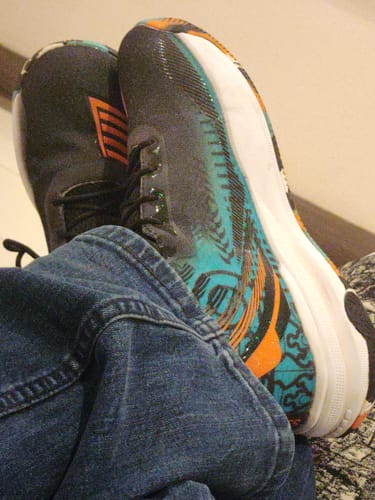 Customer photo review of Tenis Boom Men