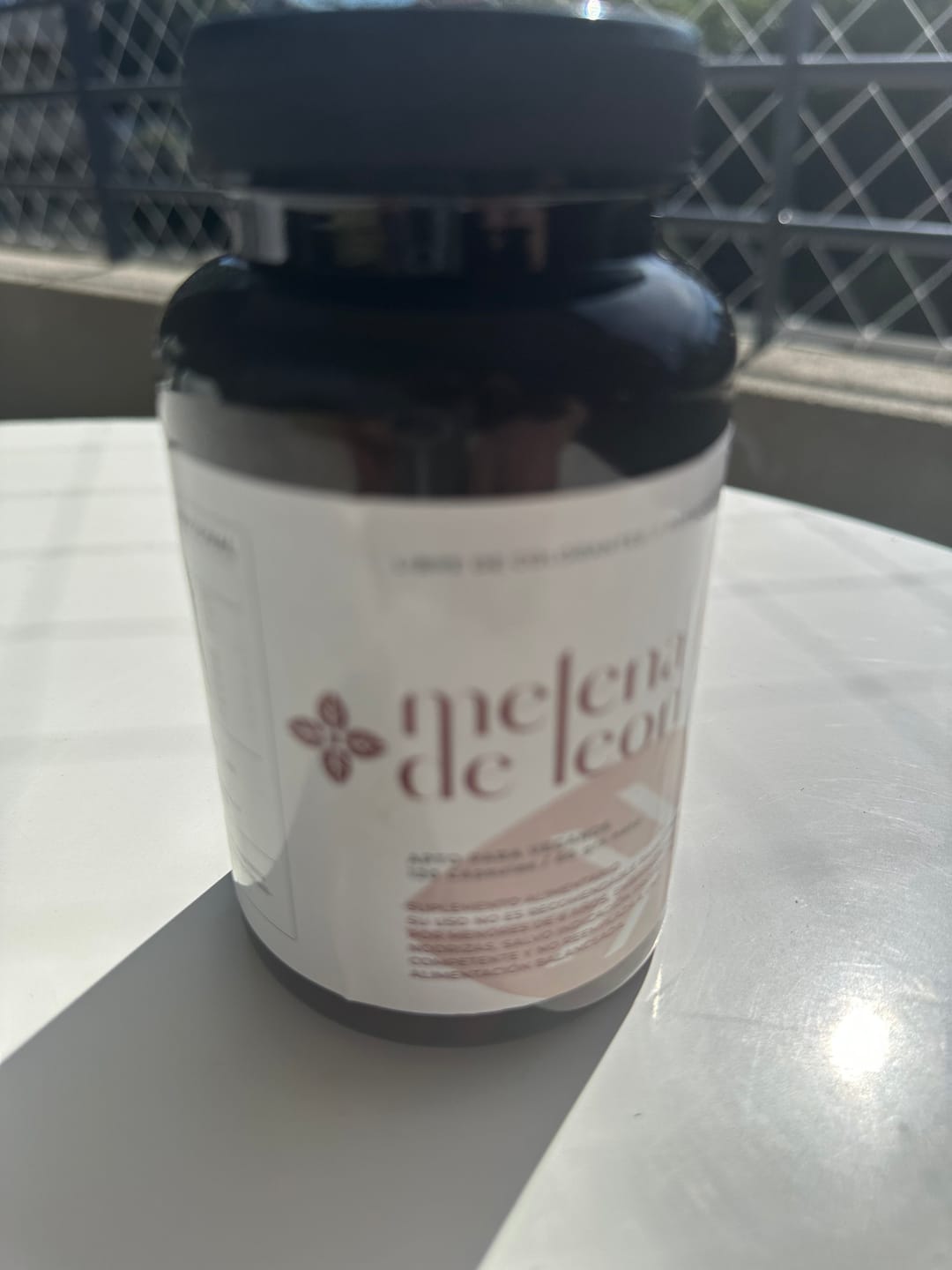 Customer photo review of MELENA DE LEON 120 CAPSULAS PARA 2 MESES (IDINI)