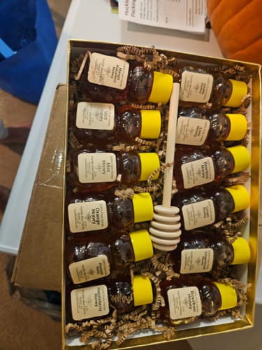 Customer photo review of Honey Bee Gift Wrap