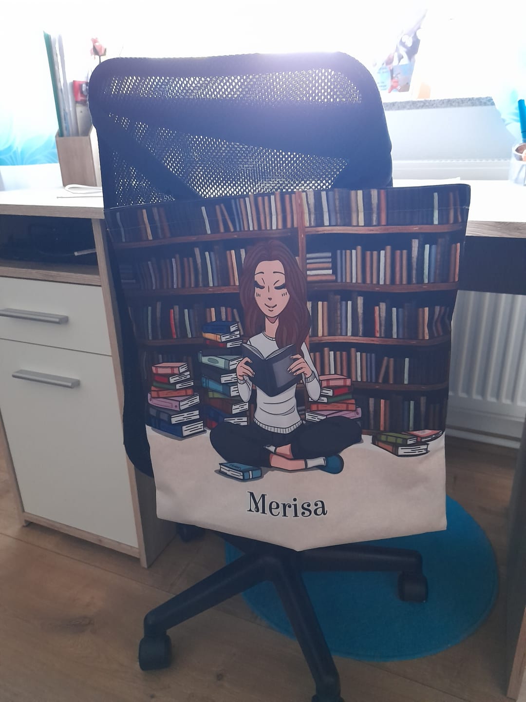 Customer photo review of Büchermädchen - Individuelle Tragetasche