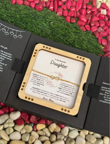 Customer photo review of My Beautiful Daughter " Always Keep Me in Your Heart " Love Mom