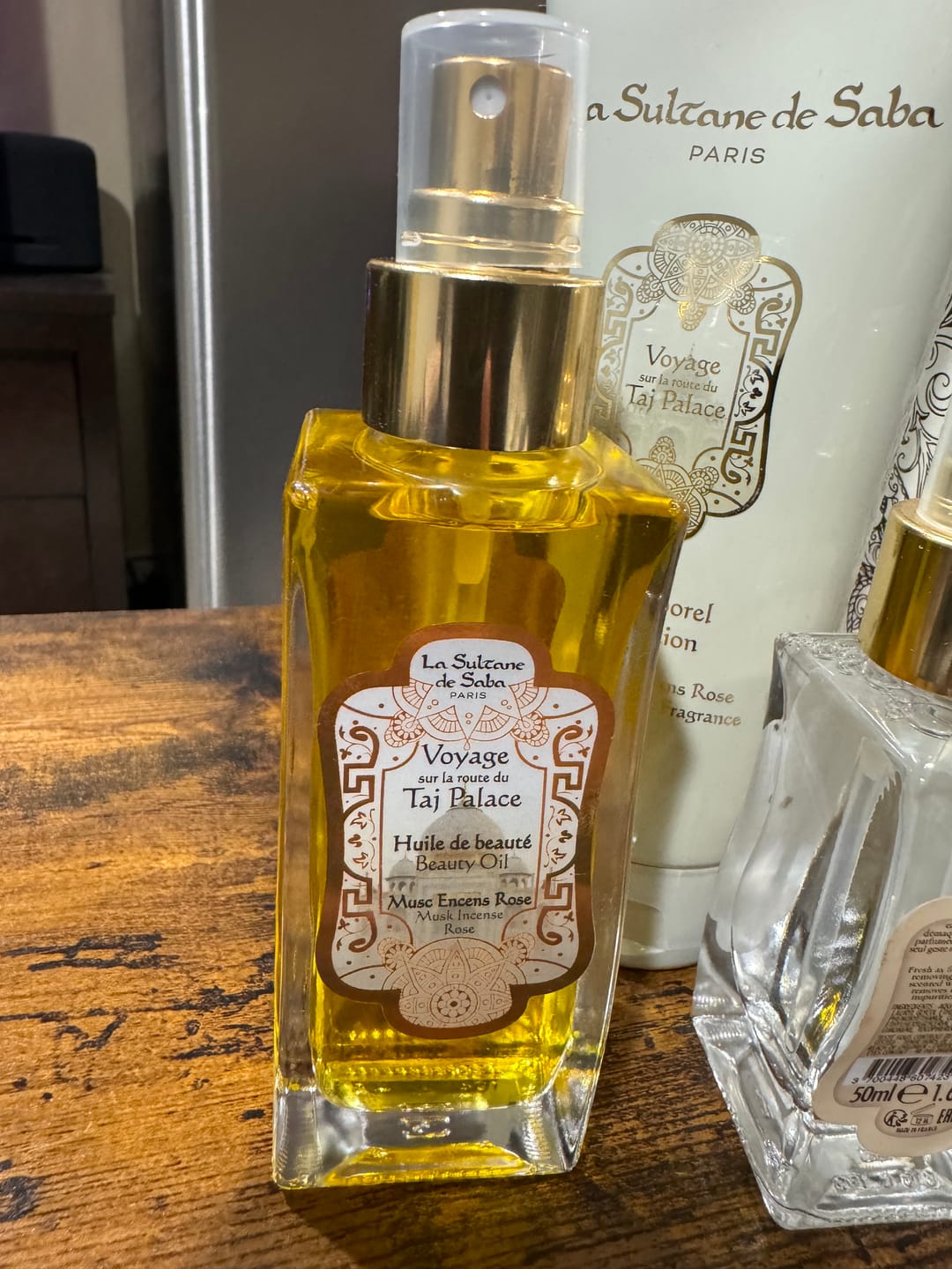 Customer photo review of Beauty Oil - Musk Incense Rose - Journey To The Taj Palace