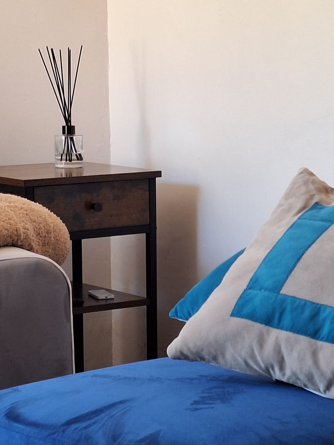 Customer photo review of Lemongrass I Green Tea - Recarga Difusor de Varillas | Difusor Ambiental Para el Hogar y la Oficina | Difusor de Aromas y Ambientadores - 300 ml