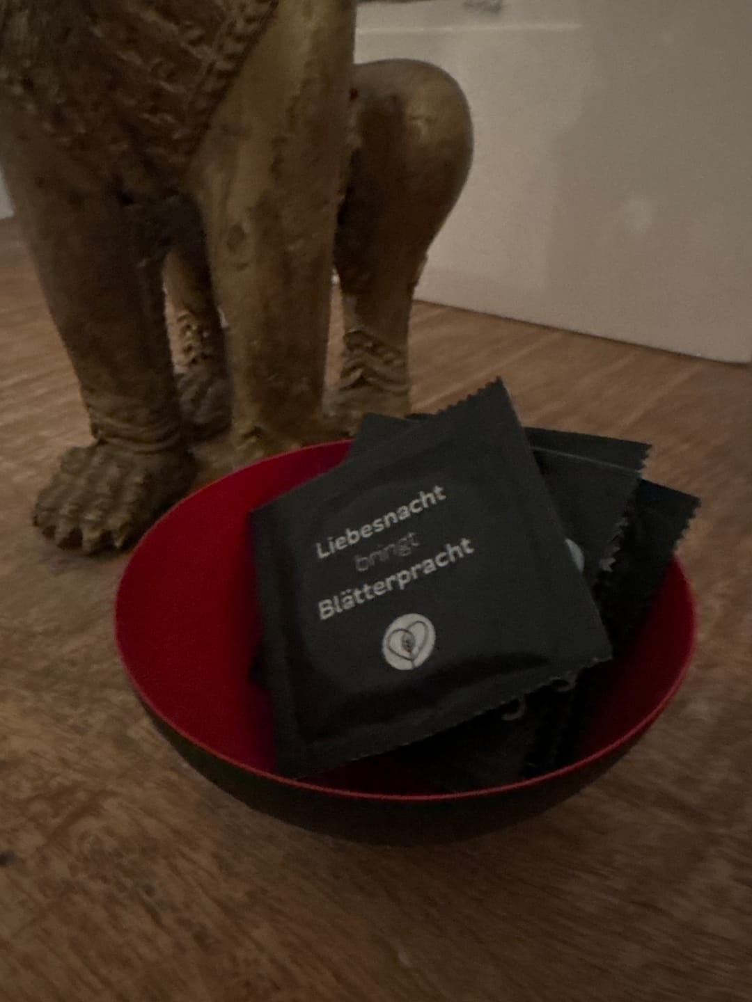 Customer photo review of Releaf | Baumpflanzende Kondome