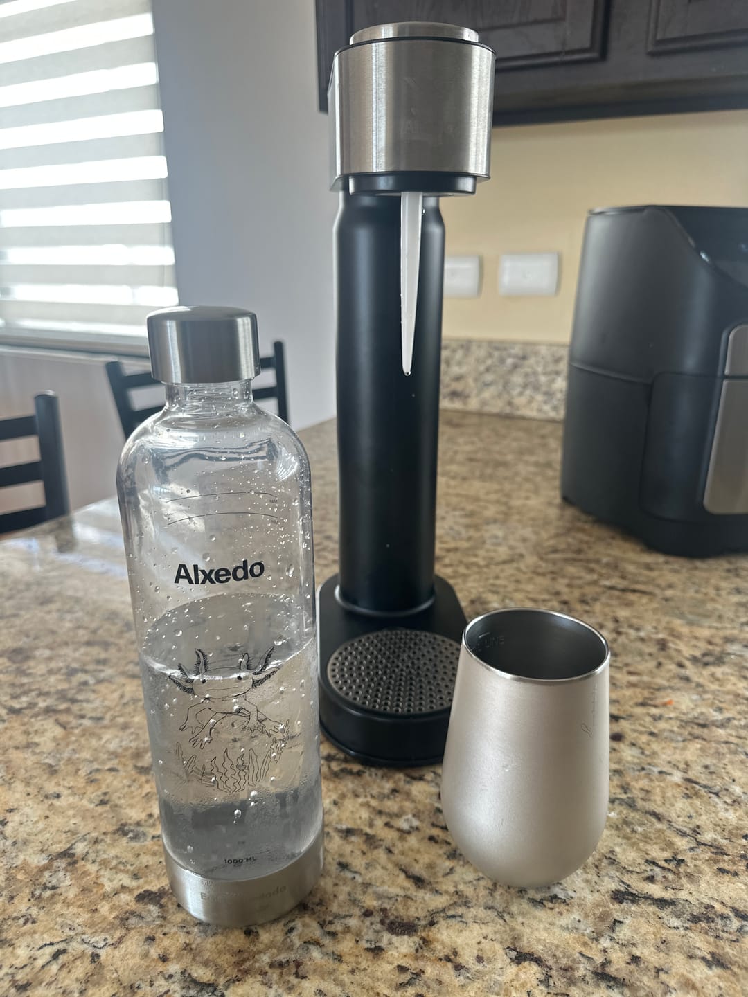 Customer photo review of Botella Ajolote 1000 ml - Edición Limitada
