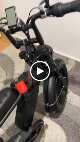 Customer video review of Ouxi V8 3.0 2024 Model - Hydraulische Remmen - Max 25 km/h - Zwart