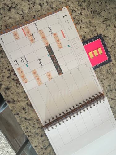 Customer photo review of 2025 Horizontal Weekly Planner, Sunny Days