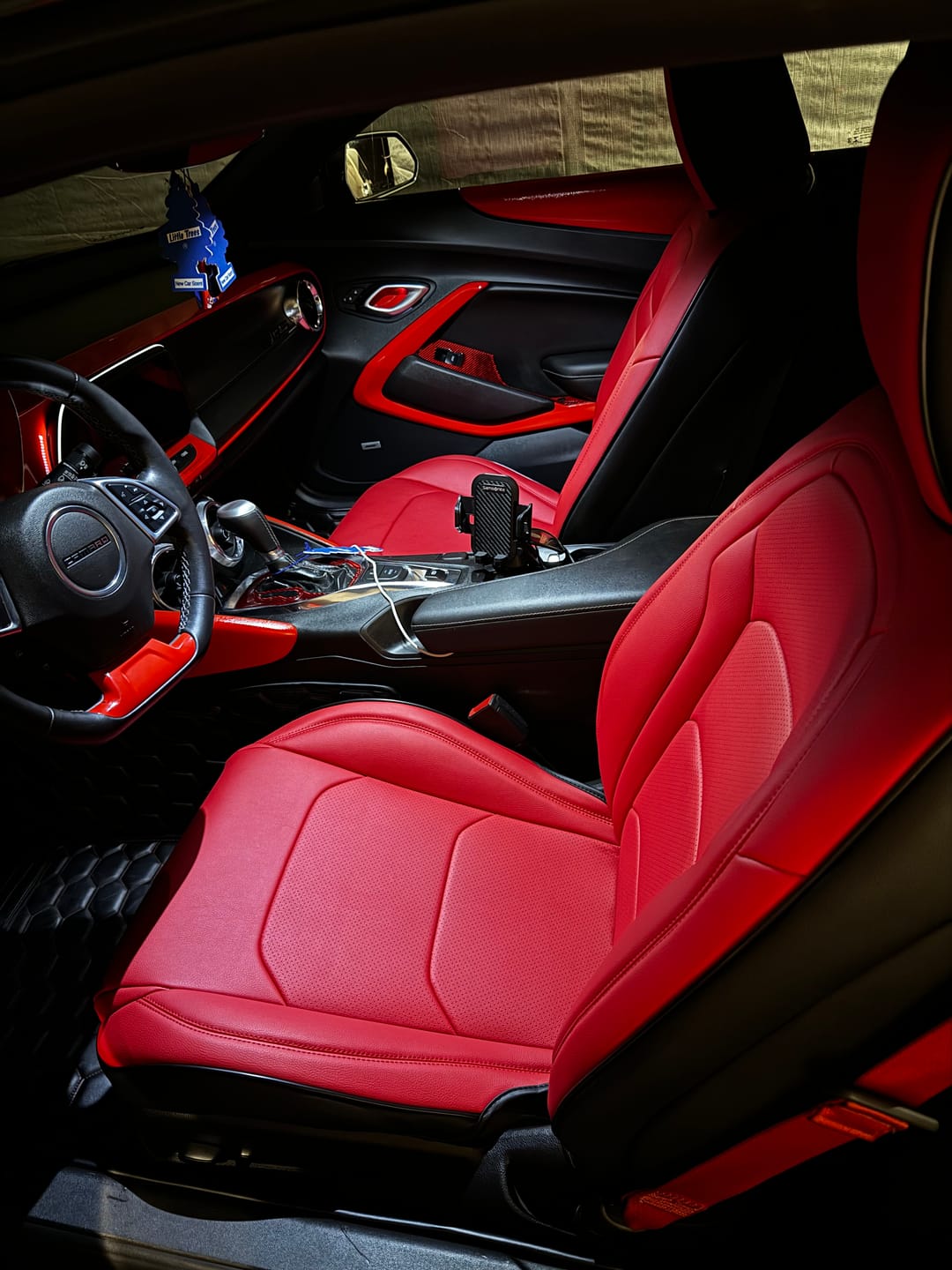 Customer photo review of 6th Gen Camaro Coupe Custom Leather Seat Covers