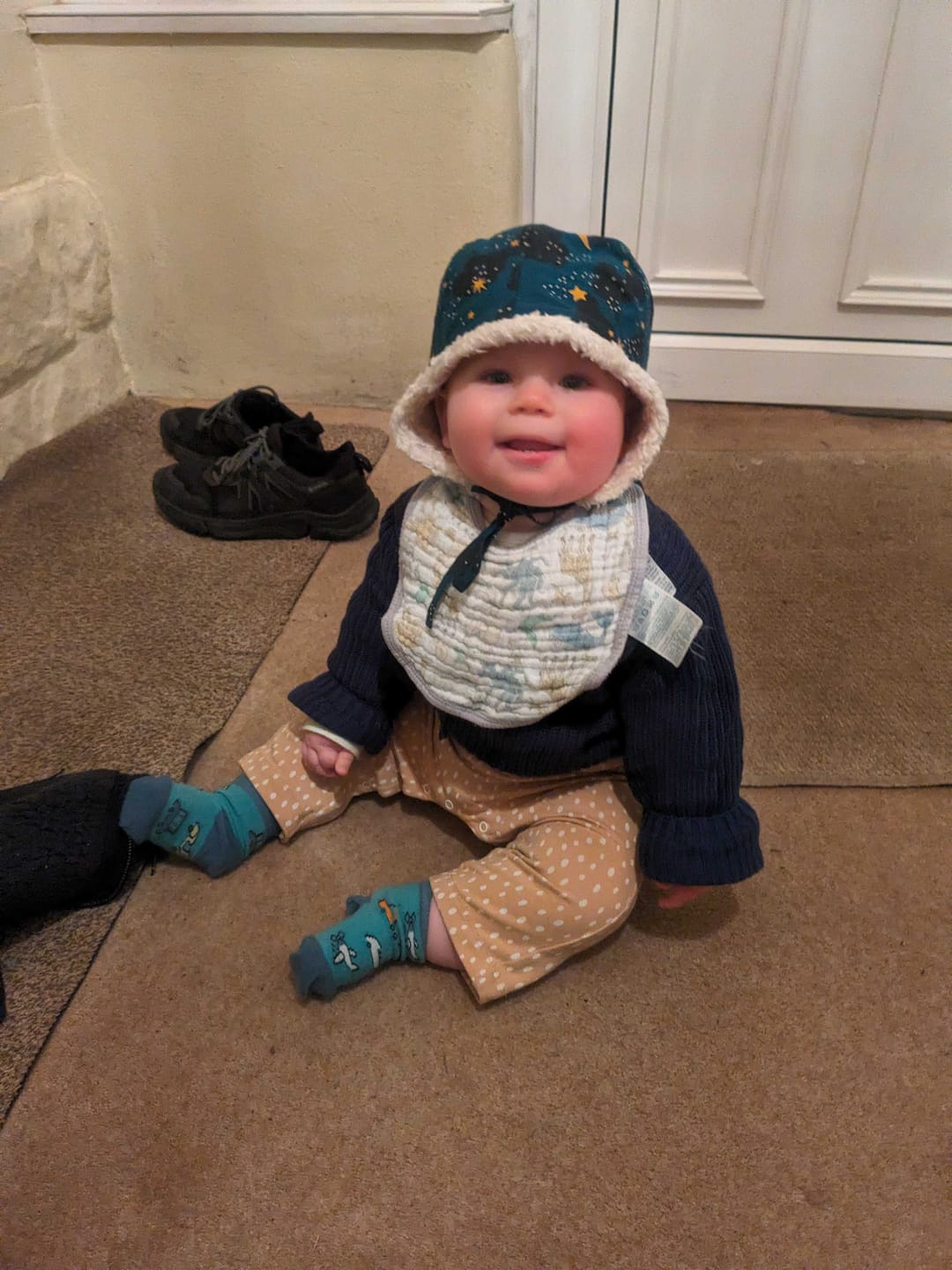Customer photo review of Saturn Nights Sherpa Lined Hat