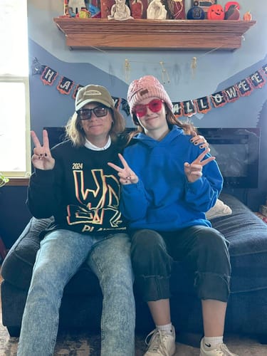 Customer photo review of WNBA Delivery Crew