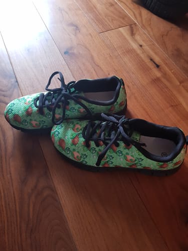 Customer photo review of Cartoon Turtle Pattern Print Black Running Shoes