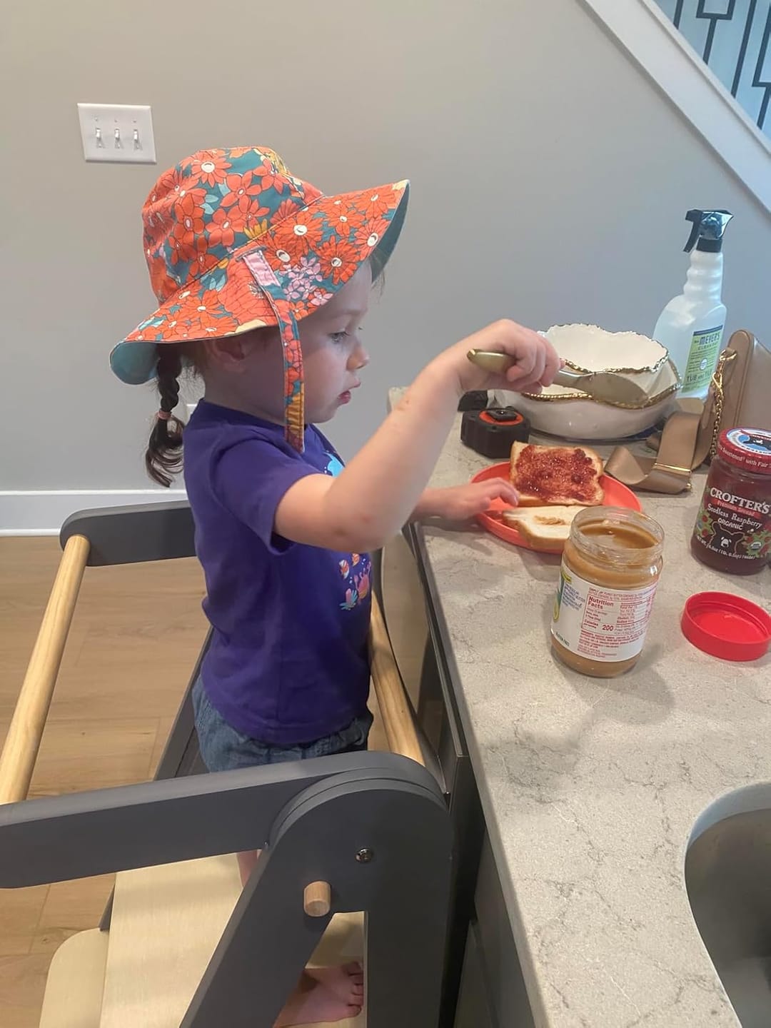 Customer photo review of HARPPA Nordi | Foldable Toddler Tower, Kitchen Stool Helper