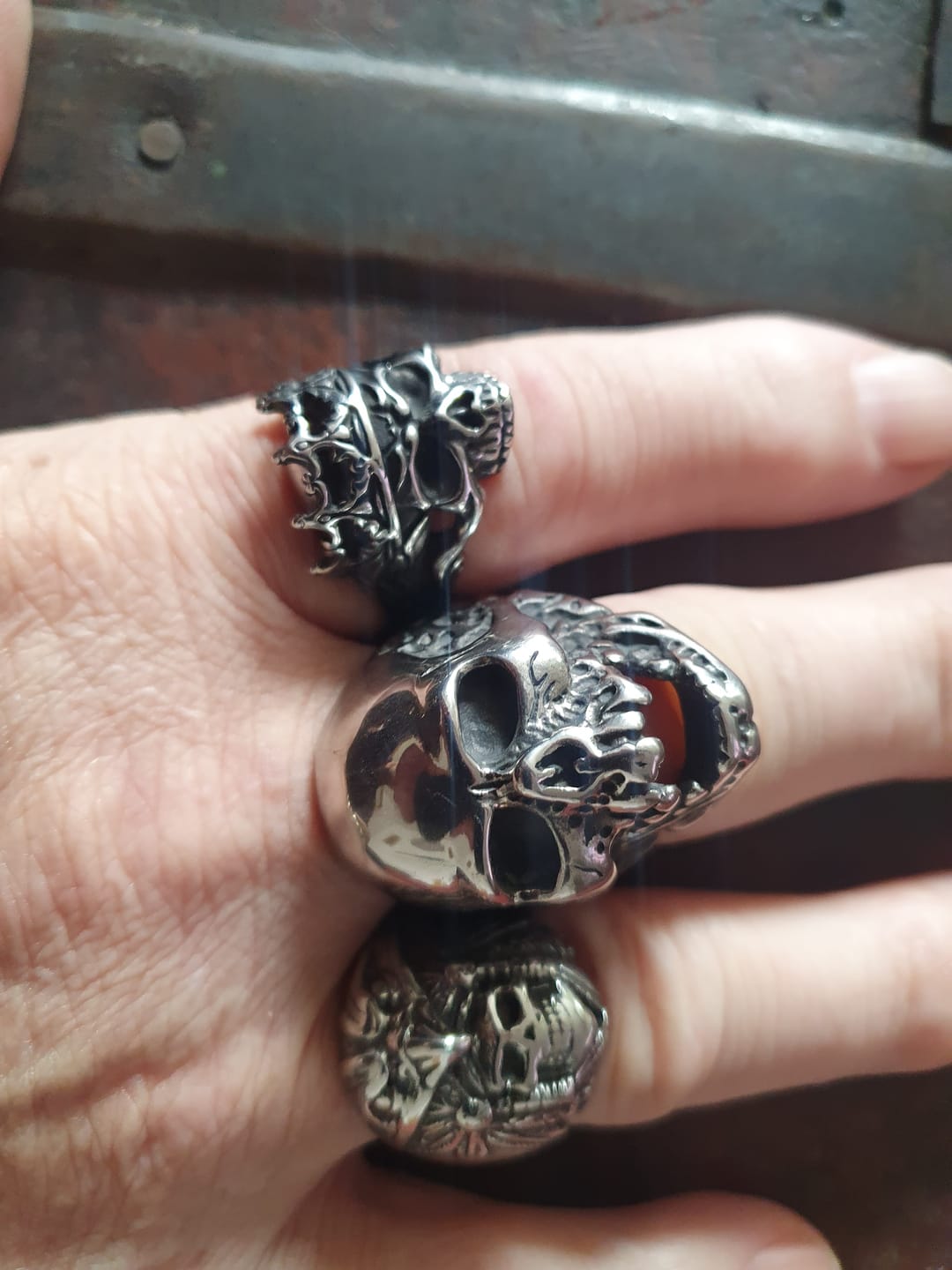Customer photo review of KING OF SKULLS.