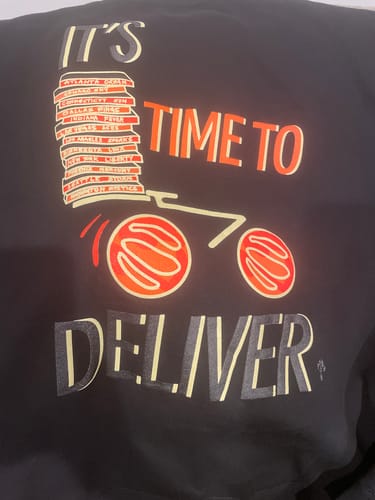 Customer photo review of WNBA Delivery Crew
