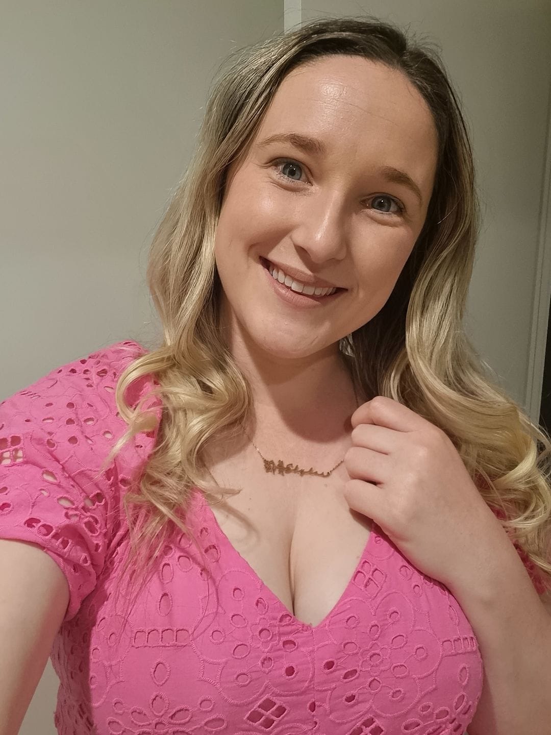 Customer photo review of Custom birth flower name necklace