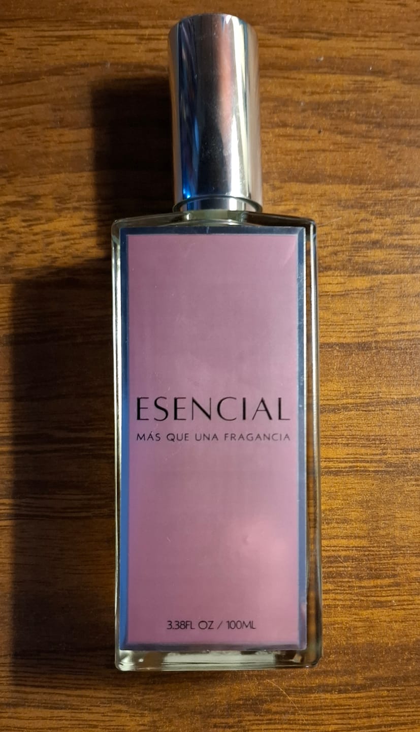 Customer photo review of M057 Inspirado en: Daisy Ever So Fresh - Marc Jacobs
