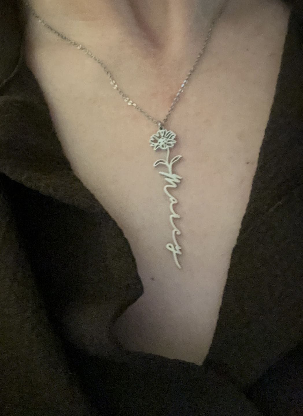 Customer photo review of Custom birth flower name necklace