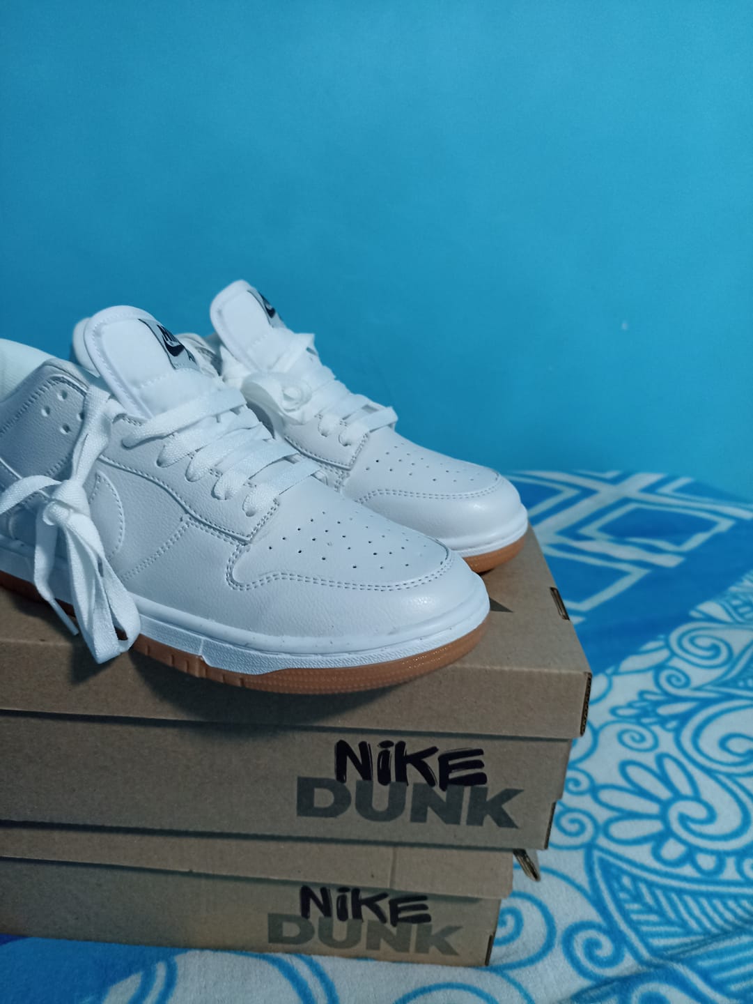 Customer photo review of Tenis Dunk Blanco Ambar