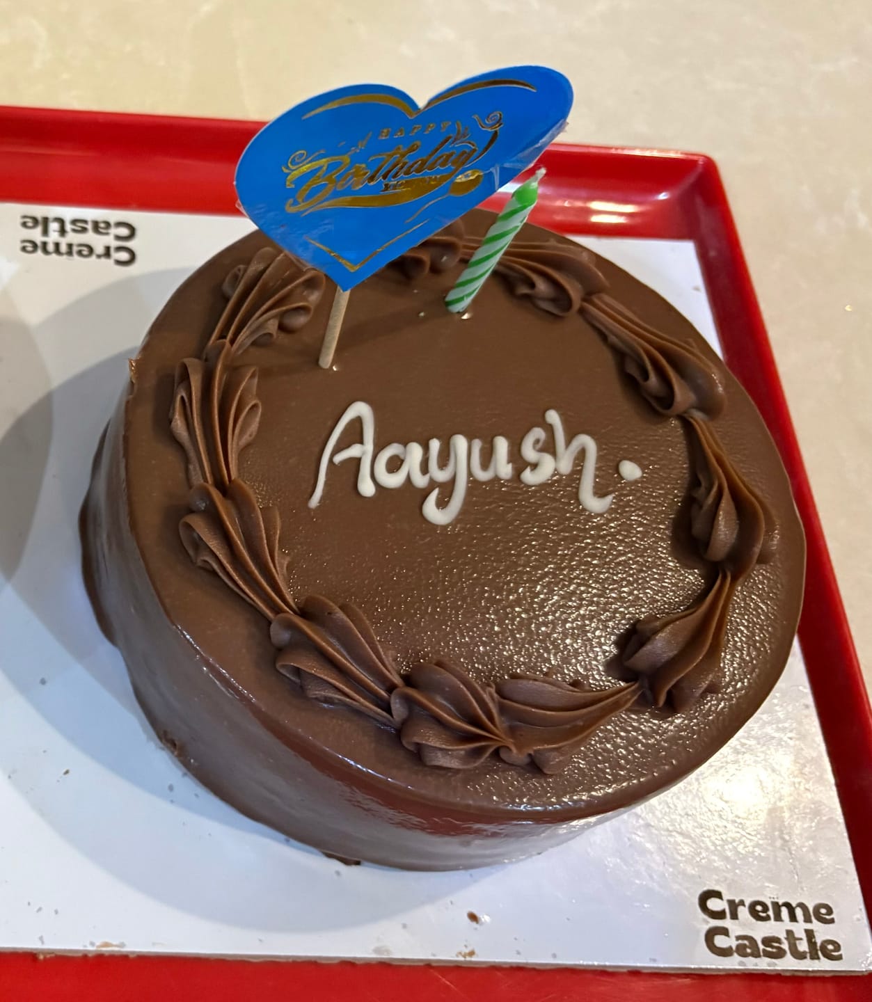 Customer photo review of Classical Dairy Milk Cake