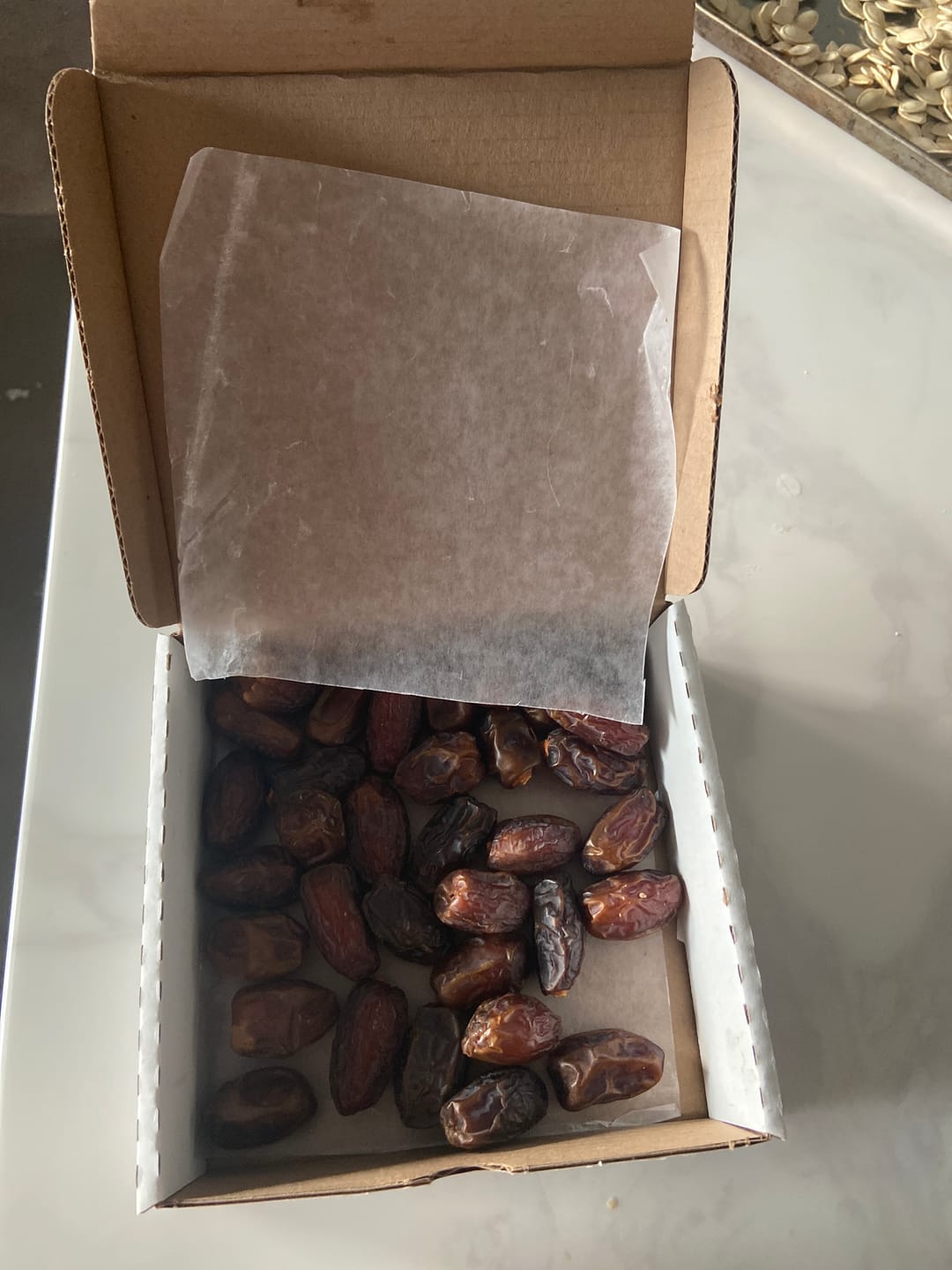 Customer photo review of Organic Mini Medjool Dates Box