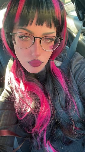 Customer photo review of Cassiopeia Contact Lenses