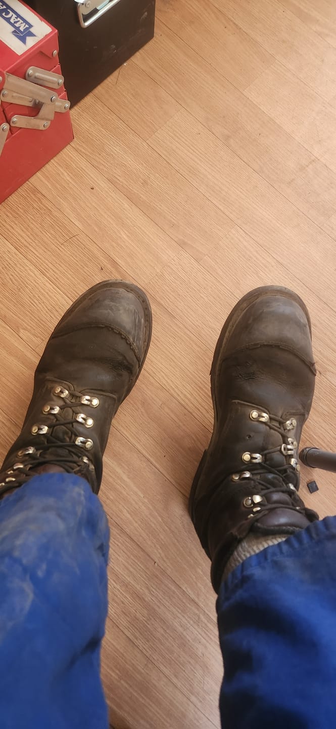 Customer photo review of Titan Safety Work Boots