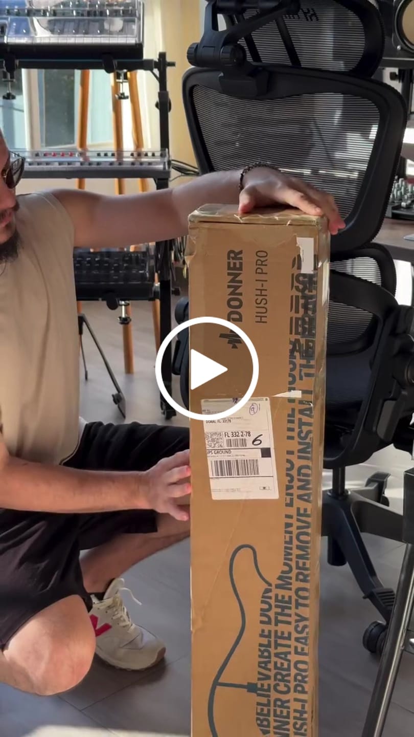 Customer video review of Donner HUSH-I Pro Guitare Modes sonores multiples Guitare de voyage portable