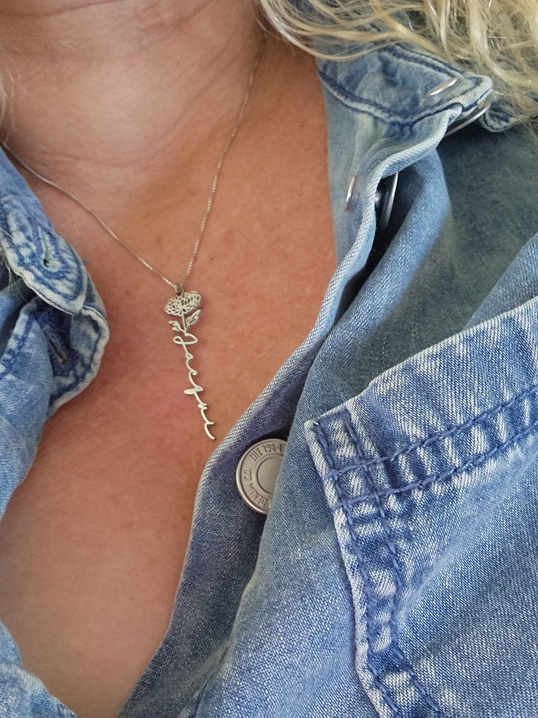 Customer photo review of Custom birth flower name necklace
