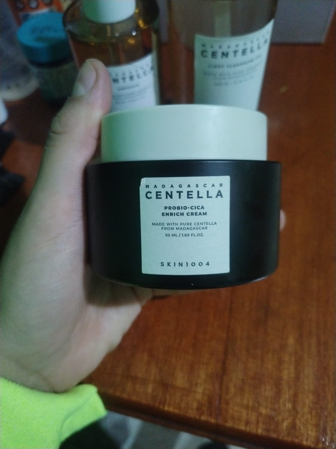 Customer photo review of SKIN1004 - Madagascar Centella Probio-Cica Enrich Cream 50 ML | Crema Hidratante Antiedad y Calmante