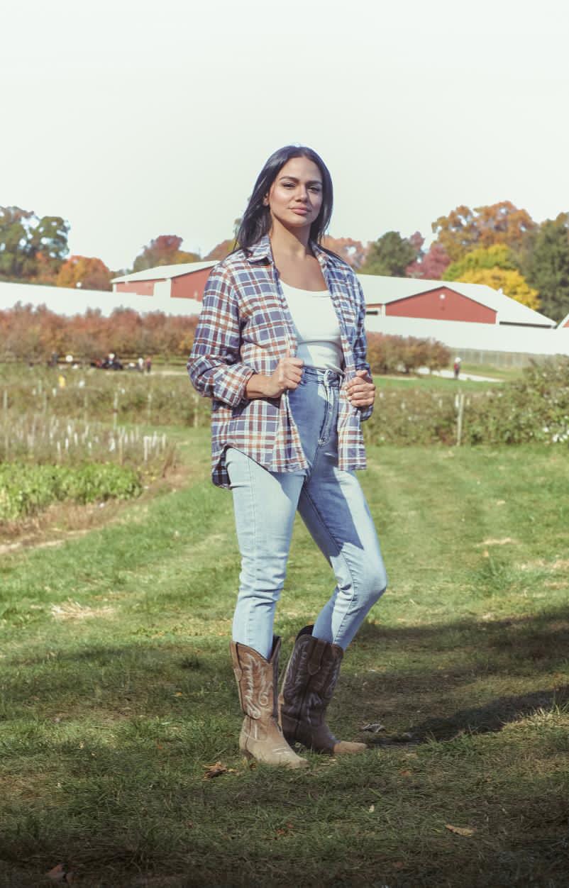 Customer photo review of Dharma High-Rise Skinny Jean  #FlatteringFit