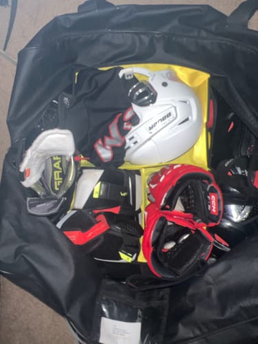 Customer photo review of Conway+Banks Hockey Bag Organizer