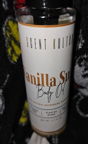 Customer photo review of Vanilla Sugar - Body Oil