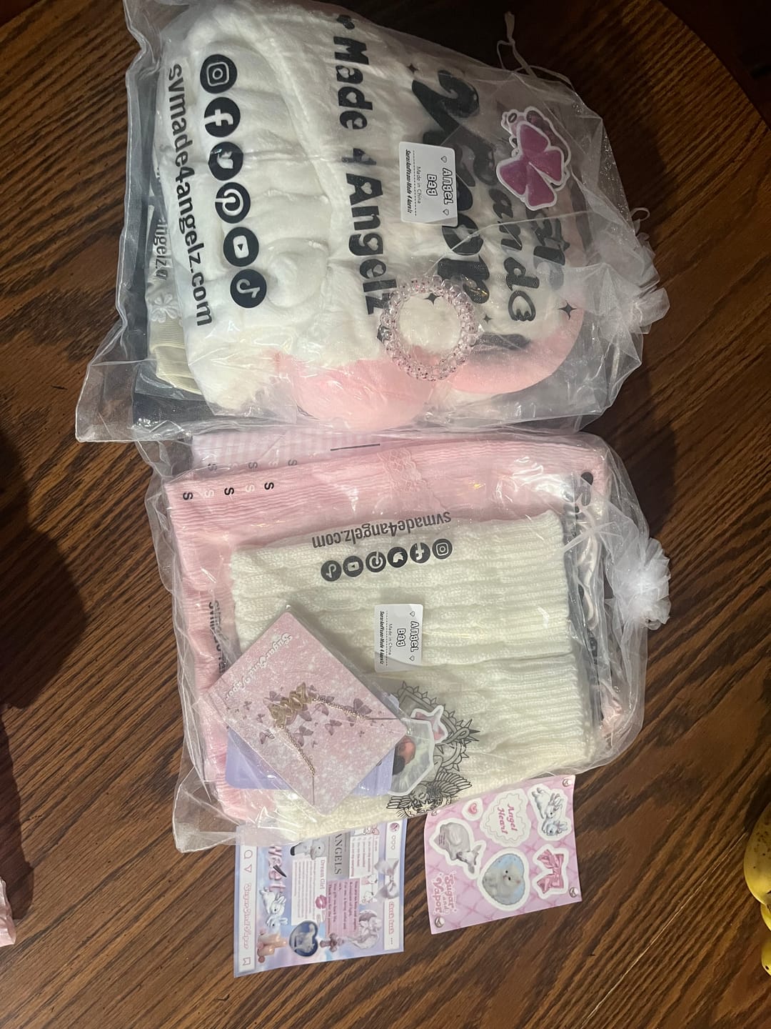 Customer photo review of 🦄 Angel Bag - Random Cute Items 🔮