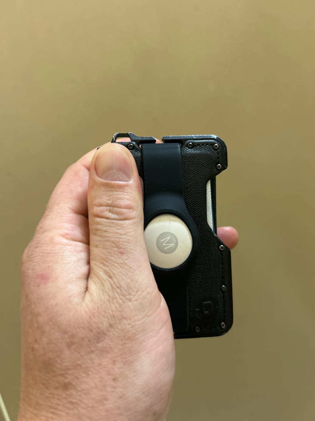 Customer photo review of AIRTAG HORIZONTAL WALLET BANDS (D-Series and T-Series Wallets)