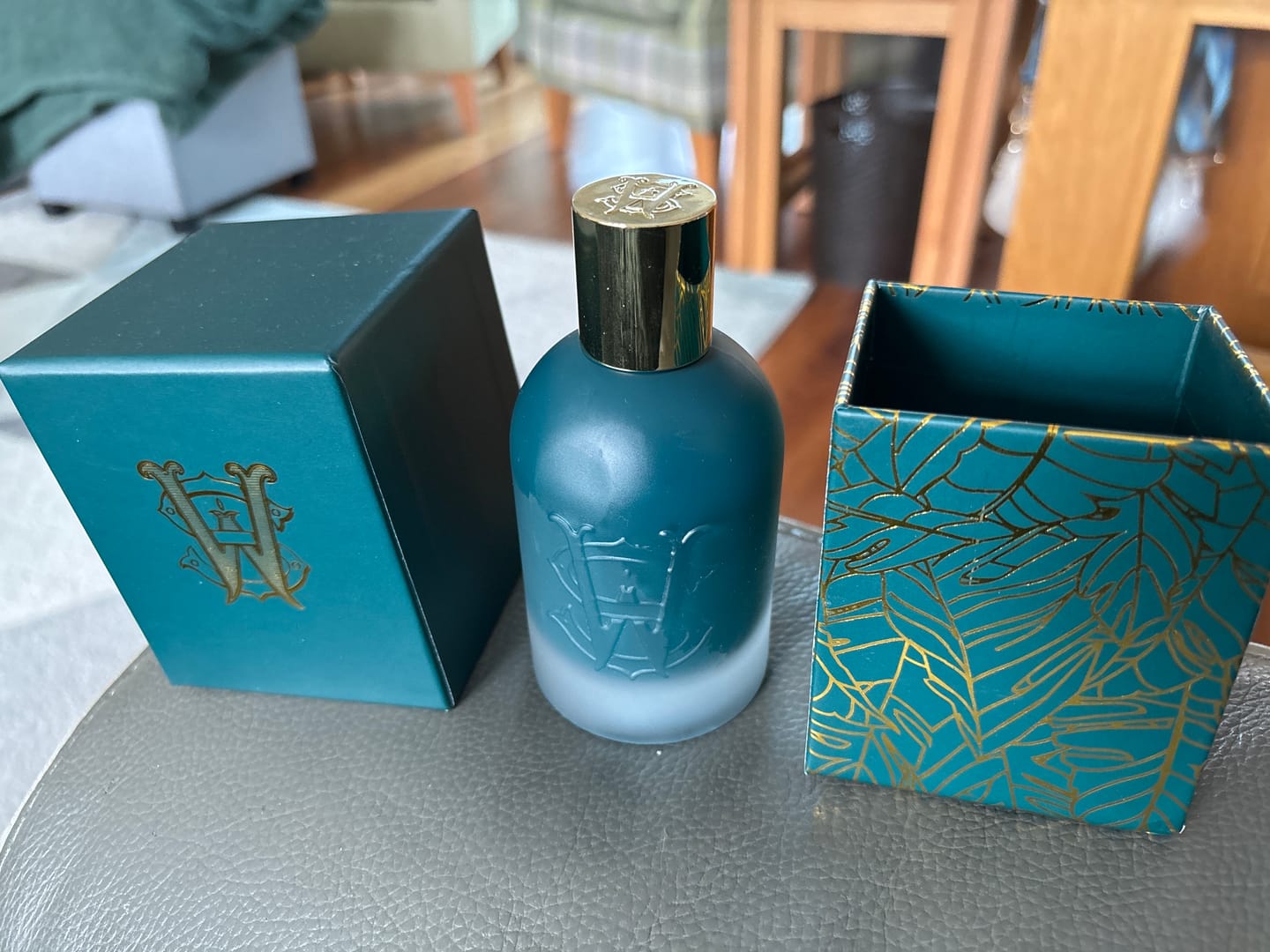 Customer photo review of Ile Rouge