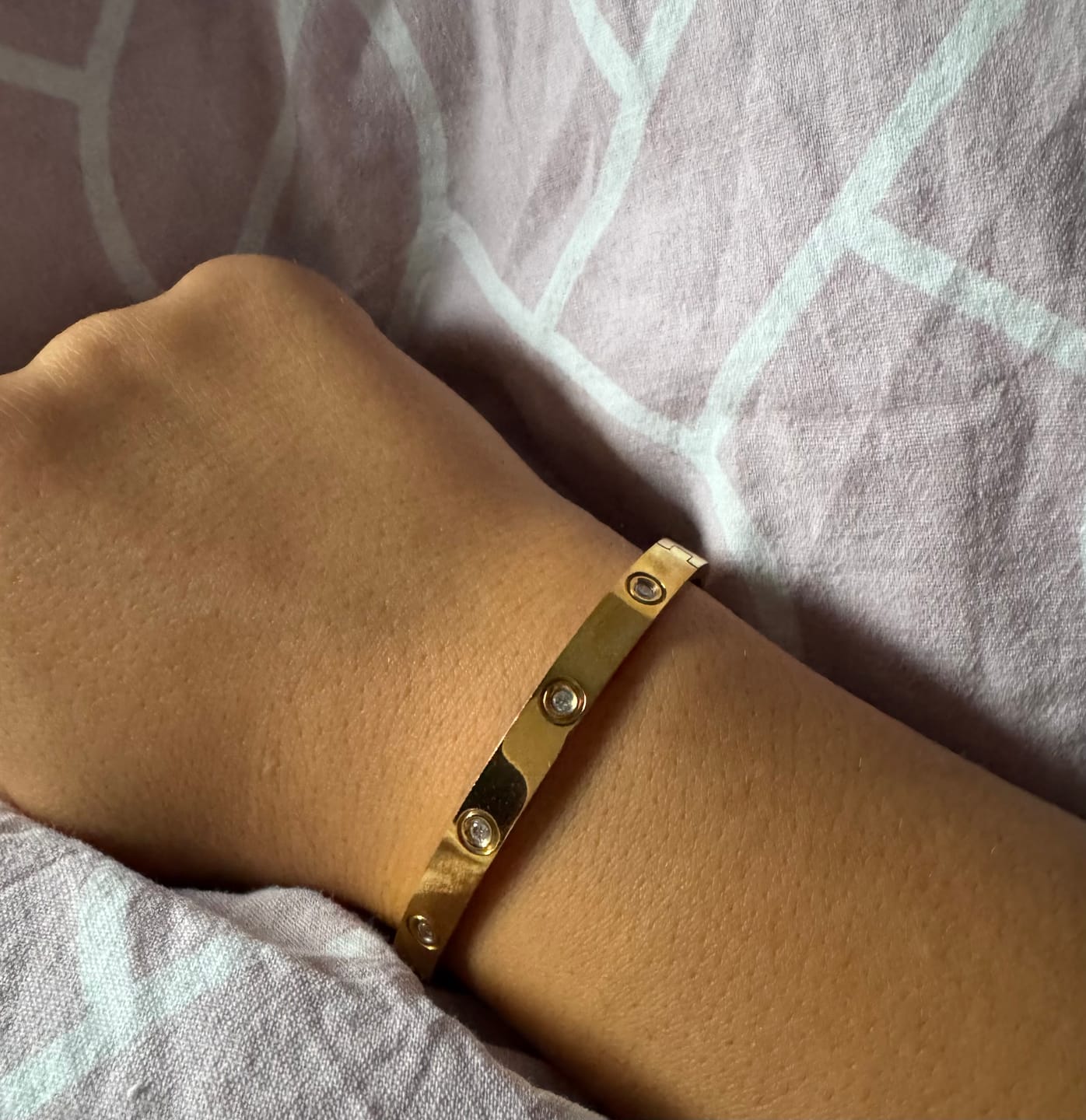 Customer photo review of Arianna Armreif | 18K vergoldet