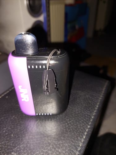 Customer photo review of JNR - Plus X - 26K - Puff / Vape Jetable - 2% nicotine