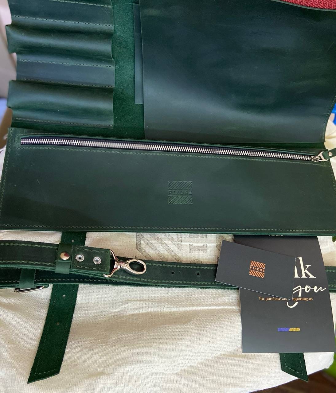 Customer photo review of The Professional's Leather Knife Roll