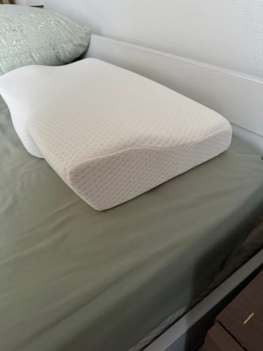 Avis photo d'un client sur Coussin Orthopédique Cellsius - Soulager les douleurs cervicales