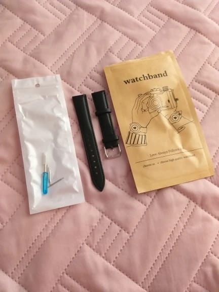 Customer photo review of Huawei Leather Watch Band - Premium Stylish Design