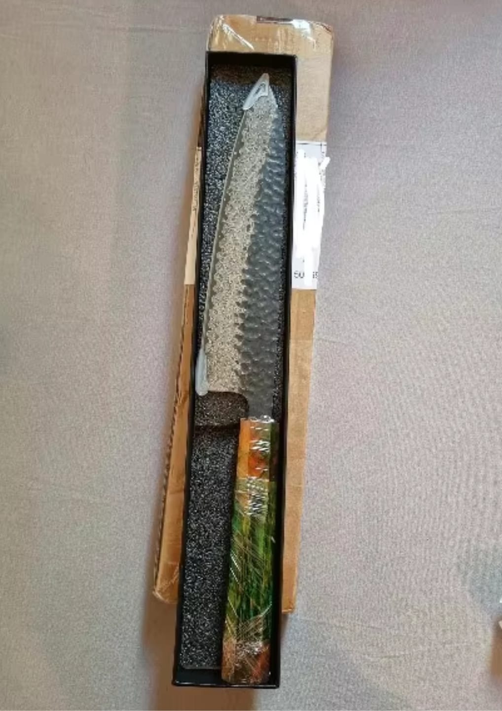 Customer photo review of Kazeshimo (風霜) - Japanese Damascus Steel Chef's Knife (8 inch)