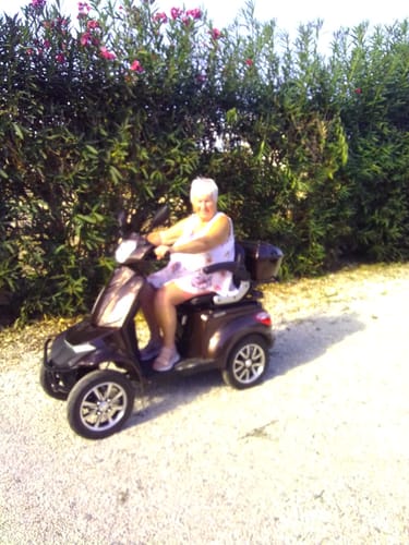 Customer photo review of Scooter Eléctrico Faster Extrem iva Reducido