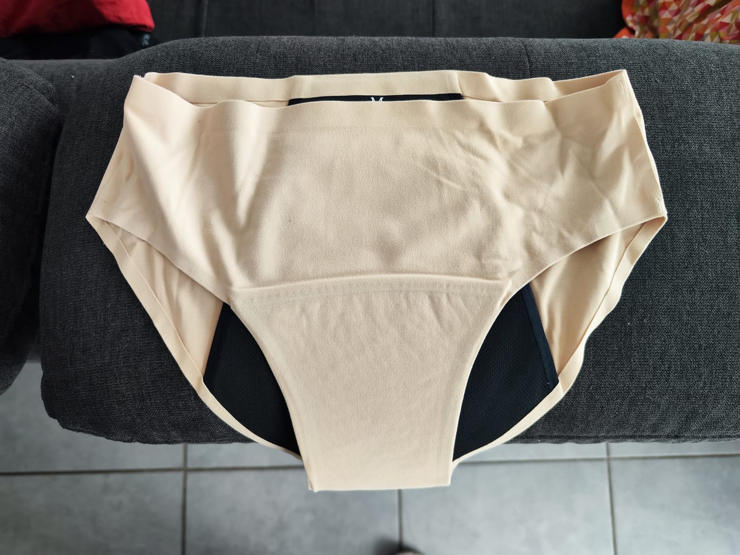 Customer photo review of Culotte Menstruelle Respirante Céleste