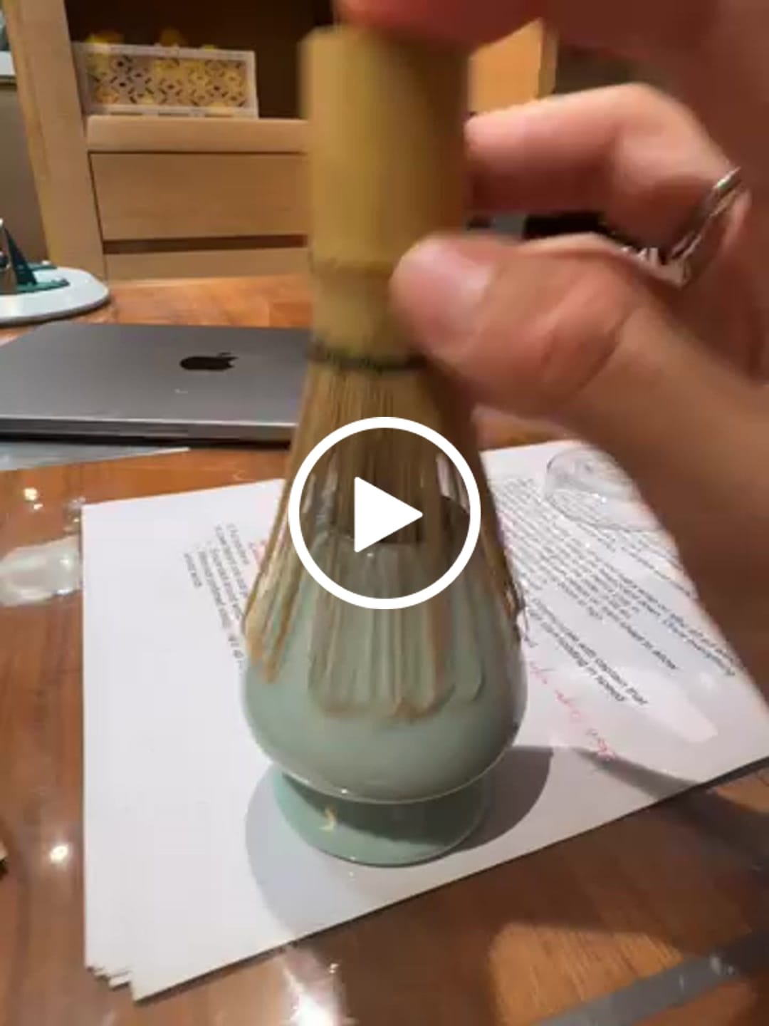 Customer video review of Whisk (Sostenedor)