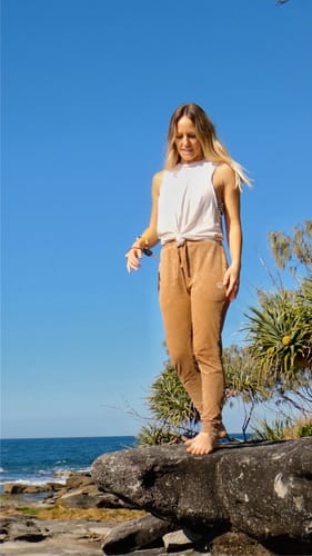 Customer photo review of Hemp Slim Fit Jogger