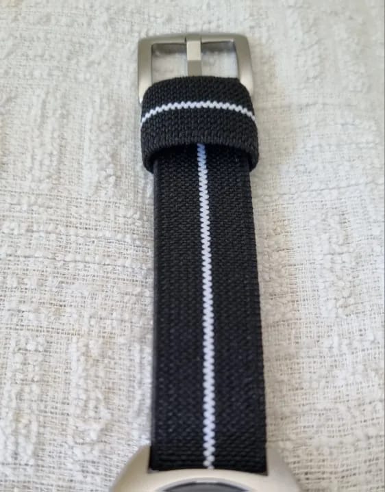 Customer photo review of Ticwatch Nylon Band - Lightweight Casual Fit