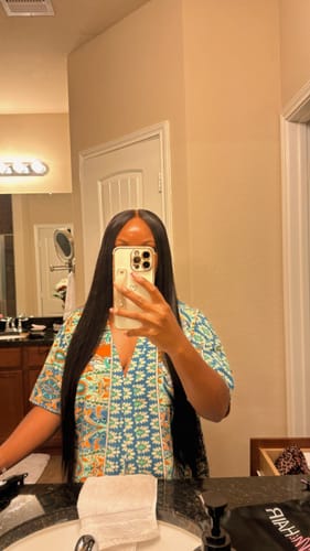 Customer photo review of (Super Deal)30inch Wear Go Glueless Wig Bone Straight Hair Body Wave Wig