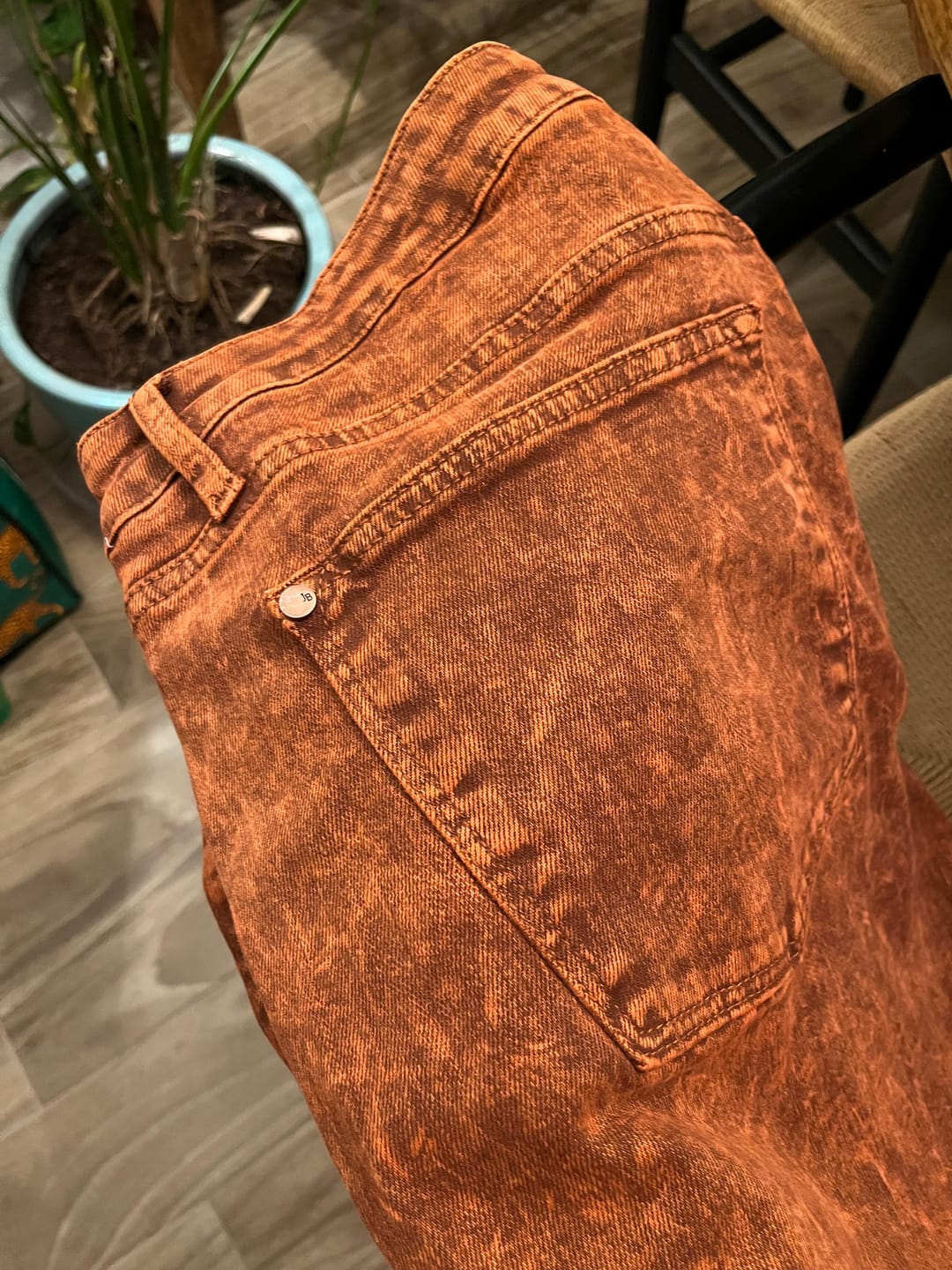 Customer photo review of Judy Blue High Waist Pumpkin Spice Dyed Raw Hem Retro Wide