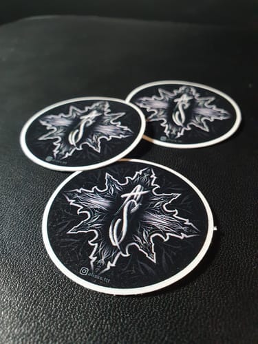 Customer photo review of Sticker Vinile Classico