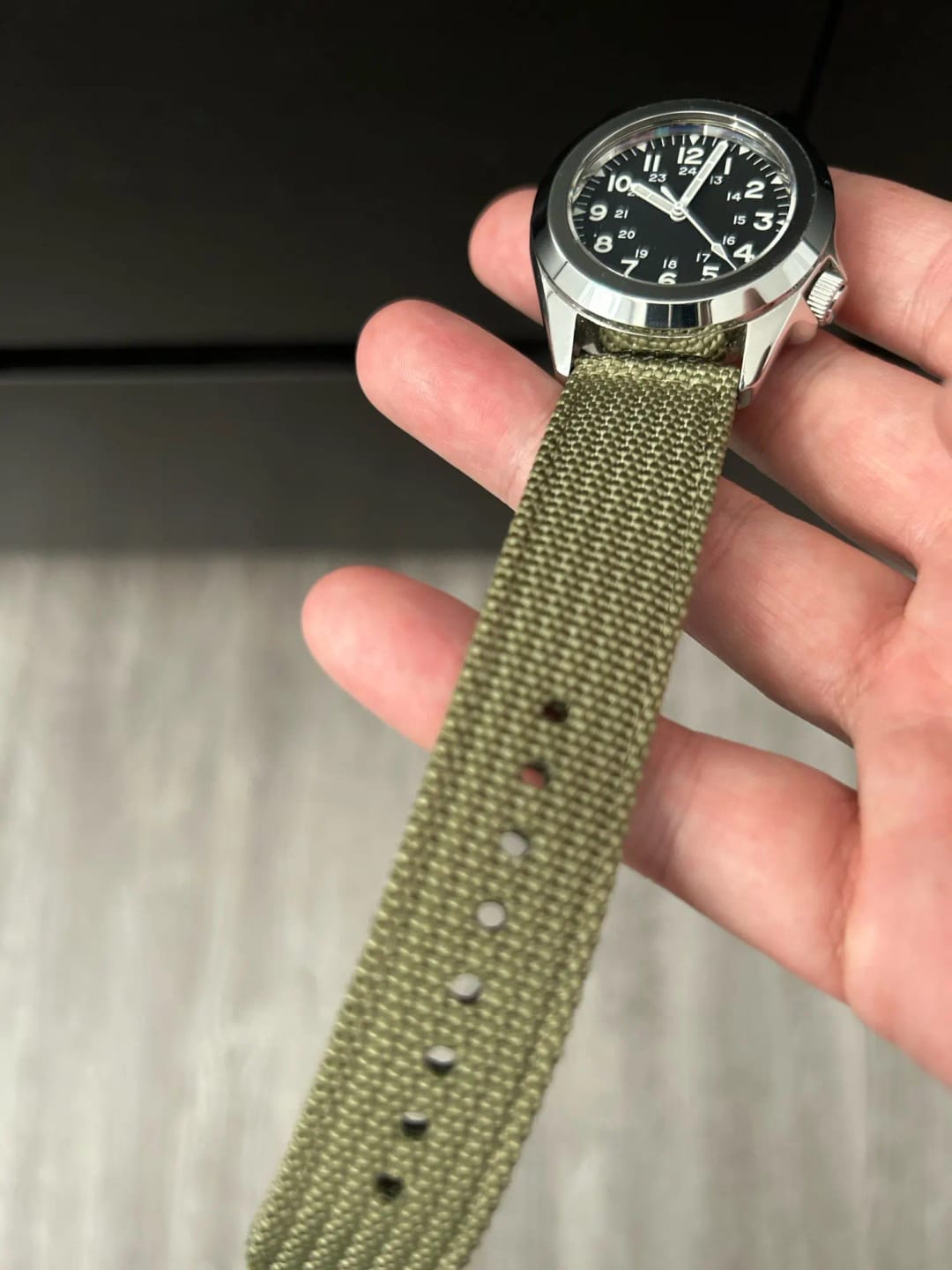 Customer photo review of Huawei Nylon Watch Band - Durable, Comfortable, Stylish